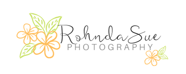 Rohnda Sue Photography logo - a Visibly Fit REACH with Wendie Pett Sponsor.